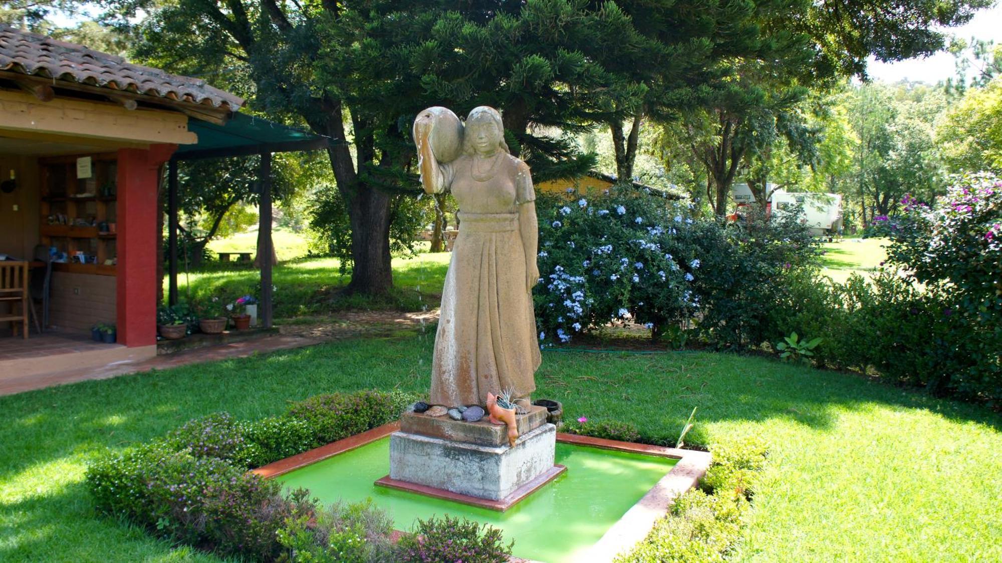 Villa Patzcuaro Garden Hotel Kültér fotó
